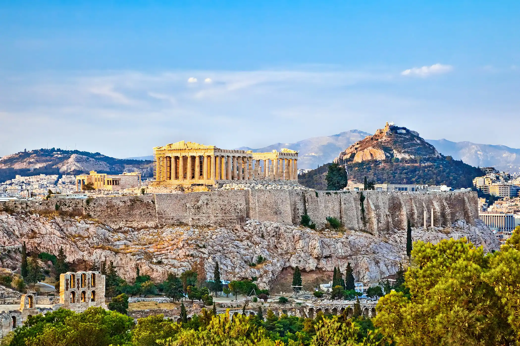 Athens Travel Guide: Acropolis, Alleys, and the Aegean Beyond
