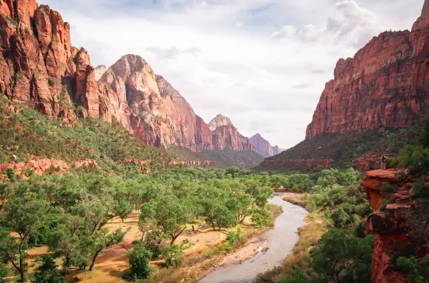 Zion National Park Guide: Red Cliffs, Slot Canyons, and the Virgin River